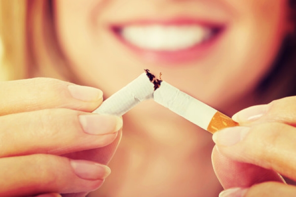 La cigarette : l&#039;ennemi numéro un de la femme